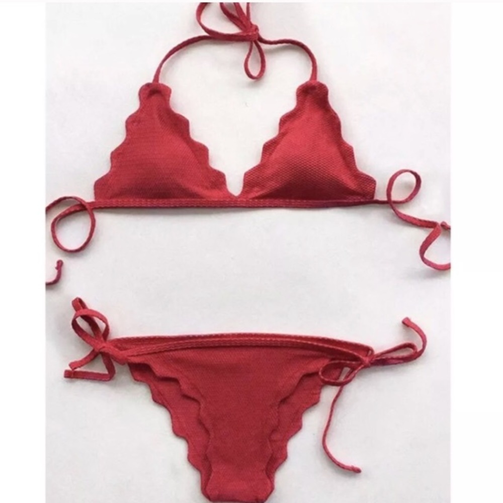 Cupshe red poetry in ocean red bikini Medium top